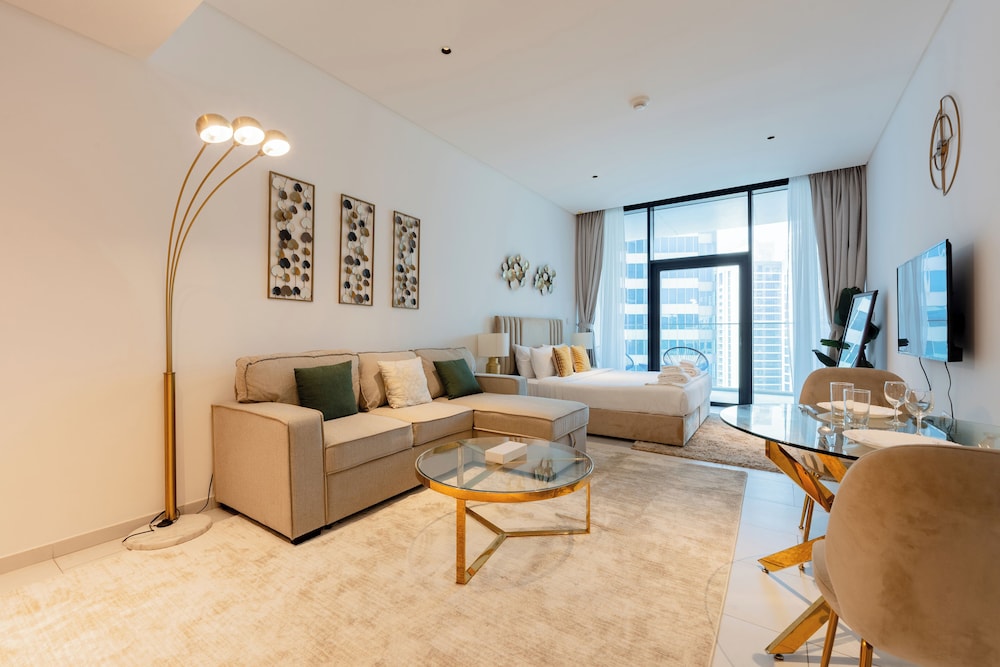 Marquise Square Studio Business Bay — 4-Star Luxury Hotel in Dubai, United Arab Emirates