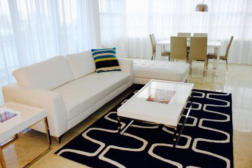 Oceanfront Contemporary Suites - photo 39