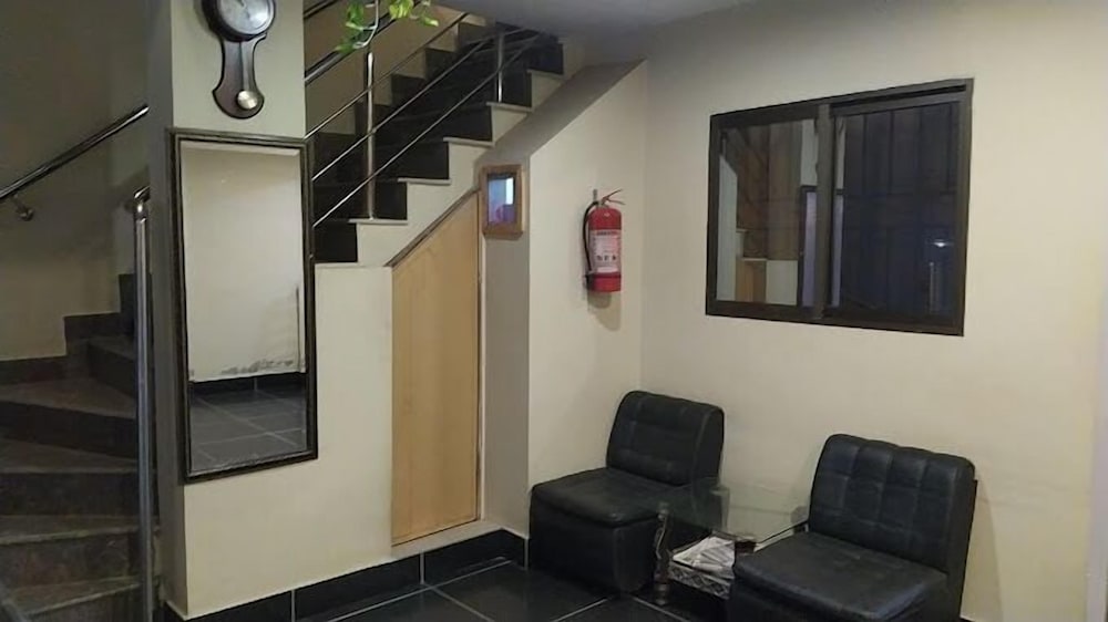 Gul Hotel - last minute hotel in Lahore