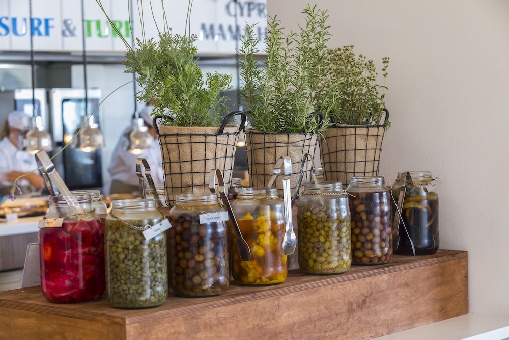 מזון ומשקאות