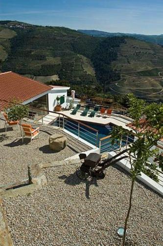 Phenomenal Pinhao Villa 3 Bedrooms Villa Douroco Beautiful Valley Views — 4-Star Luxury Hotel in Sabrosa, Portugal