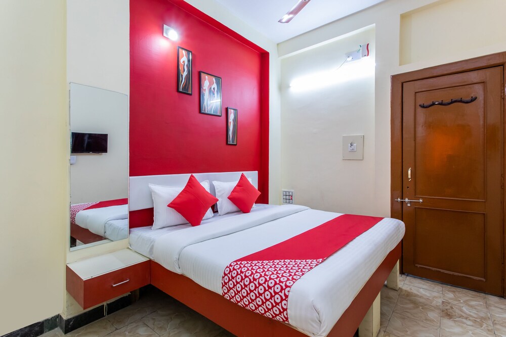 OYO 24109 Hotel Santushti — Dewas — photo 2
