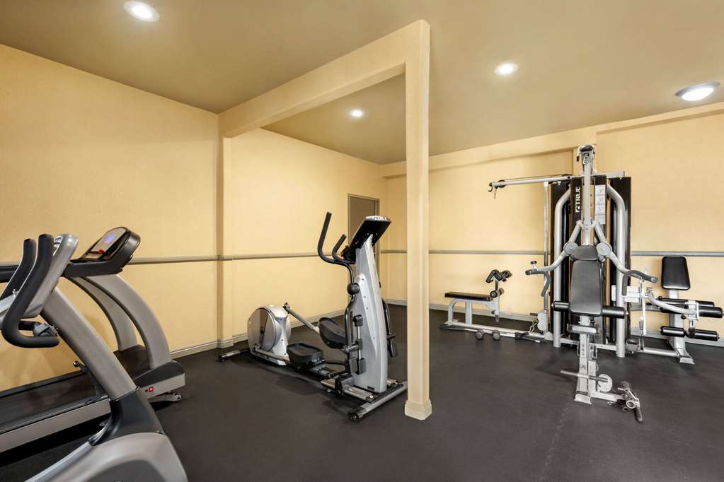 Baymont by Wyndham Monterey Park - photo 6