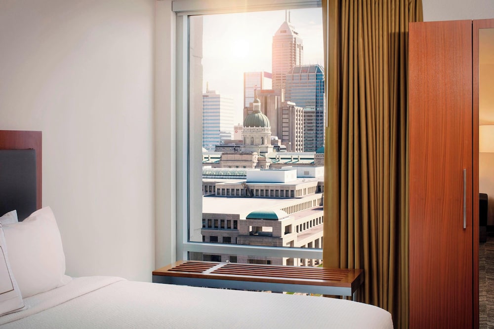 SpringHill Suites by Marriott Indianapolis Downtown - photo 36