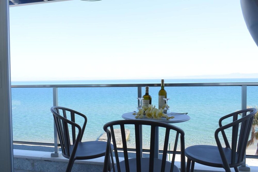 Myrto — 4-Star Luxury Hotel in Pefkochori, Greece