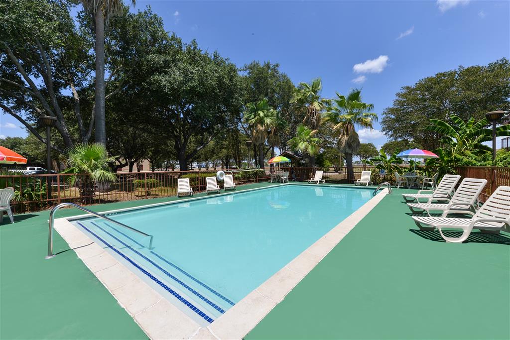 Americas Best Value Inn & Suites Victoria - photo 16