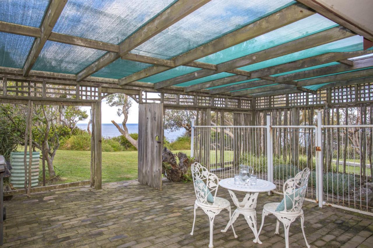 Stunning Clifftop Location gorgeous ocean views in Mollymook, Australia