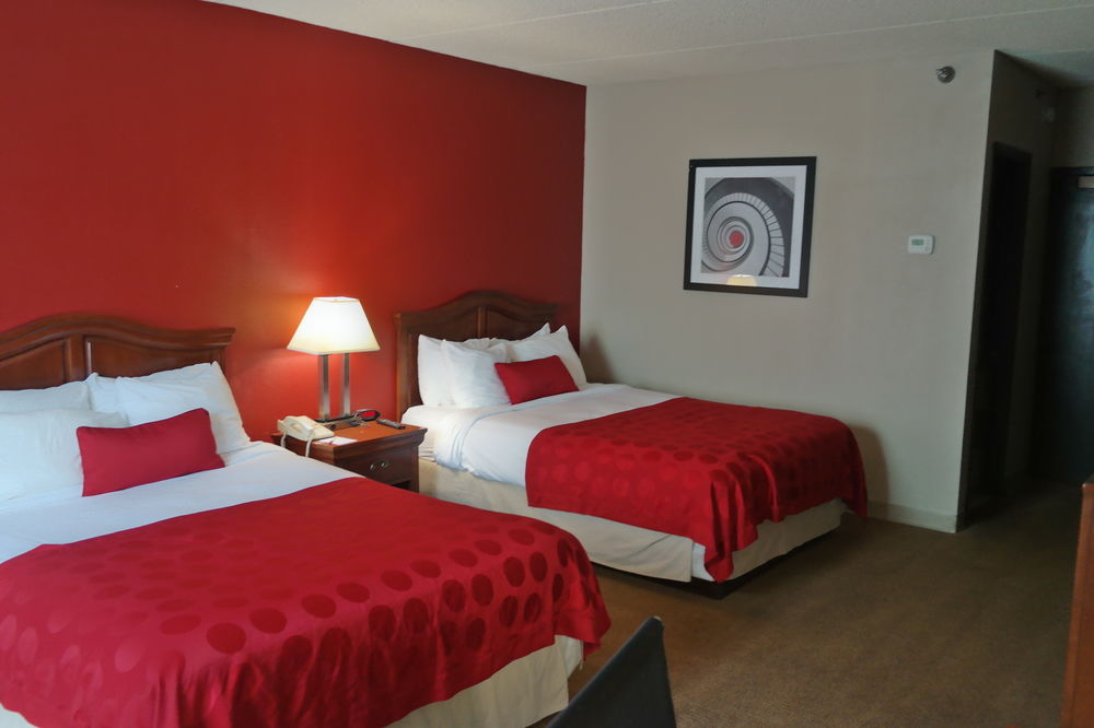 Ramada Waukegan Gurnee - photo 40