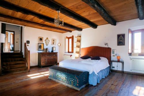 Ca Delle Glicini - carbon neutral hotel in Paruzzaro