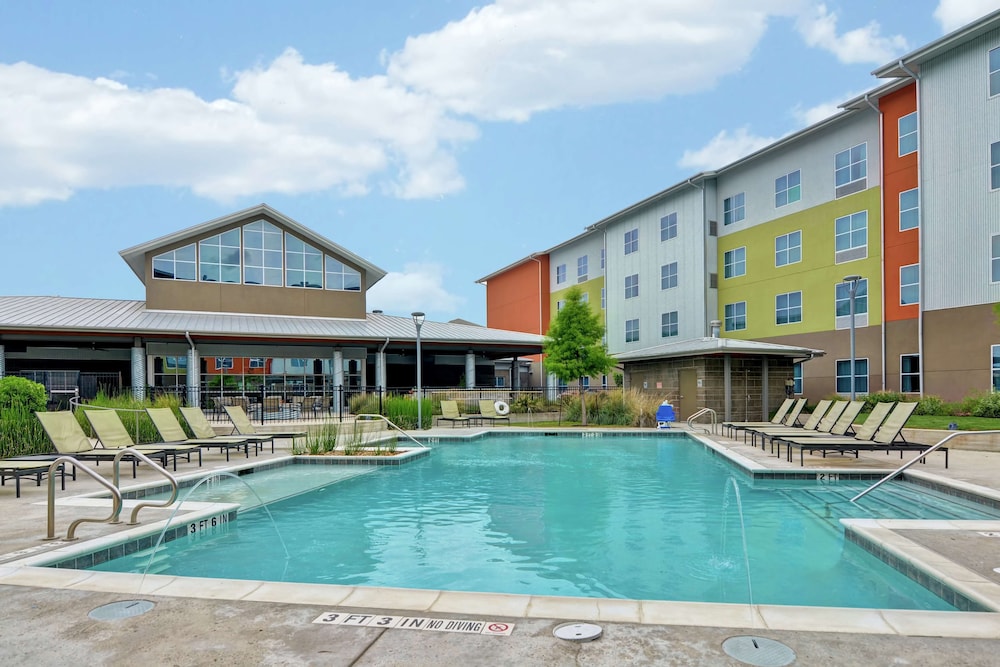 Homewood Suites by Hilton TechRidge Parmer @ I 35 - photo 50