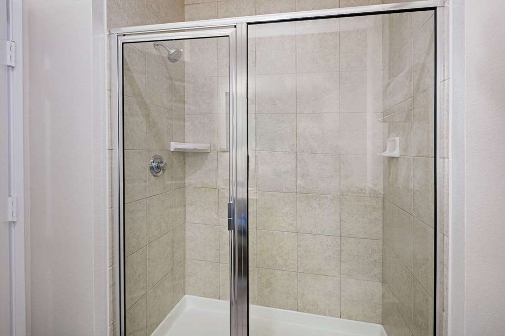 La Quinta Inn & Suites by Wyndham Sulphur Springs - photo 13