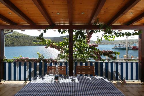 Sunce Next to the sea A1 in Marina, Croatia