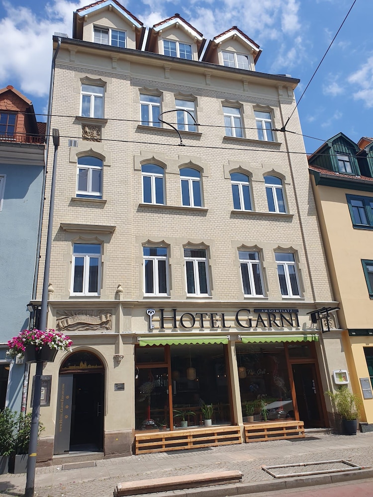 Hotel garni Am Domplatz — hotel near Erfurt-Weimar Airport