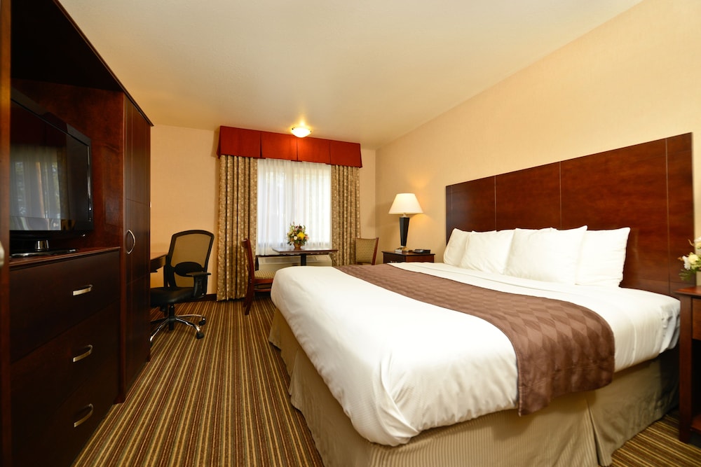 Yellowstone Westgate Hotel - photo 8