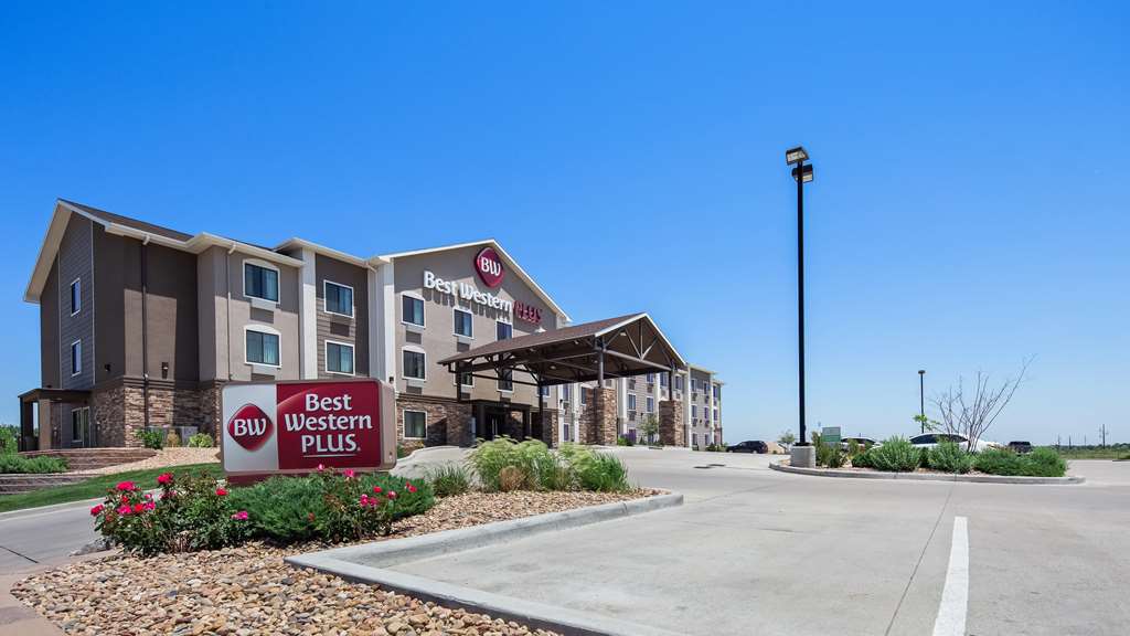 Best Western Plus Overland Inn - photo 11