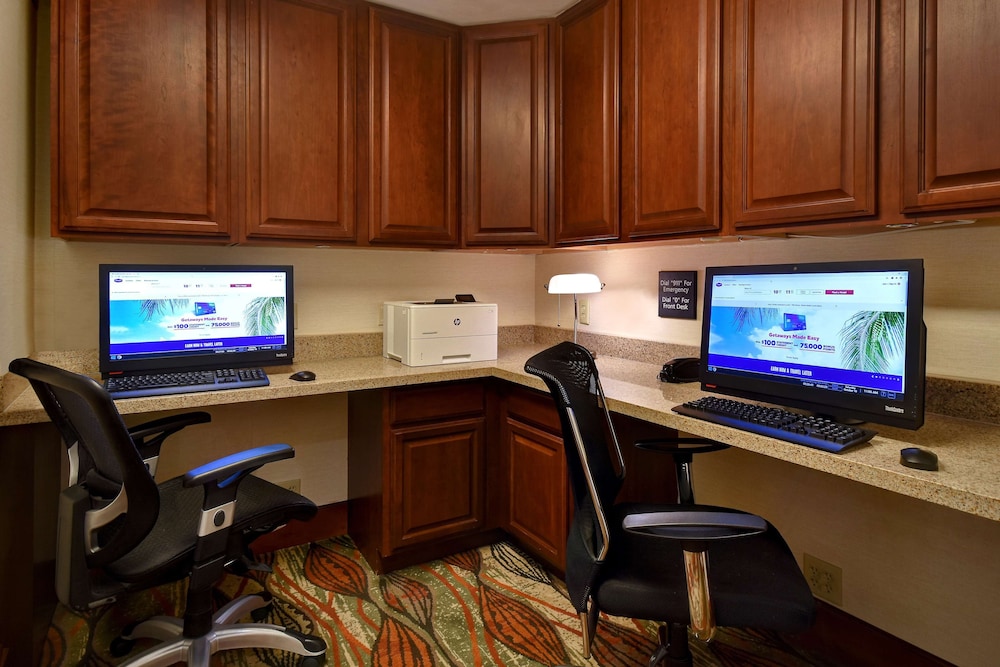 Hampton Inn White River Junction - photo 26