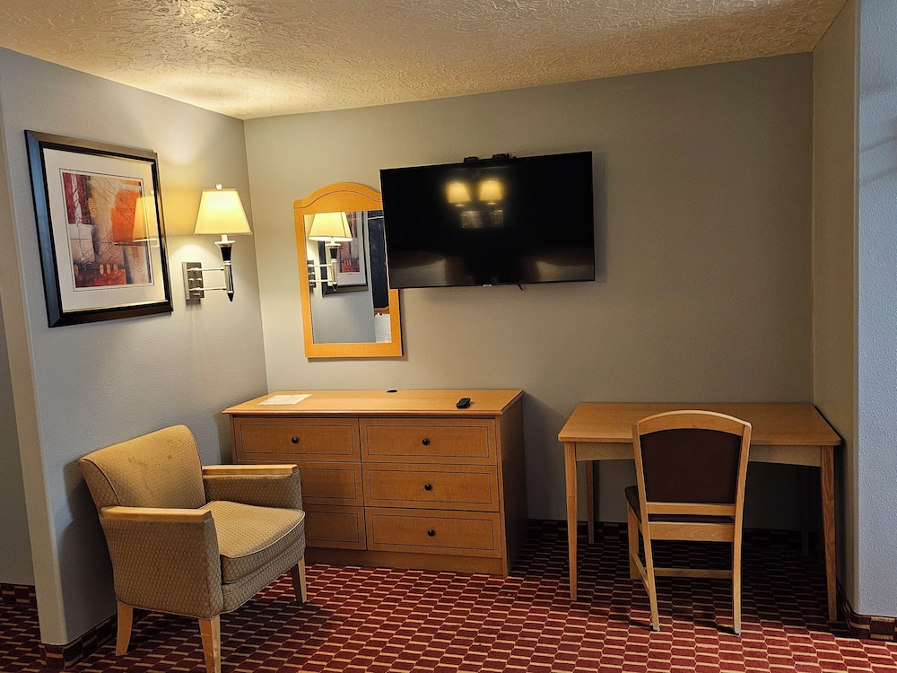 Executive Inn and Suites Extended Stay in Vernal - photo 22