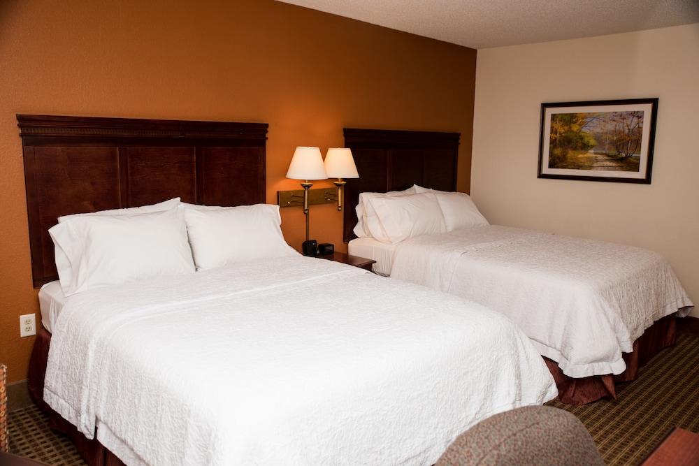 Hampton Inn North Platte - photo 5