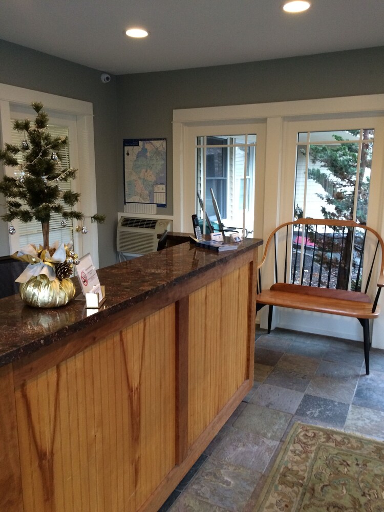 The Inn at Rye Place - photo 3