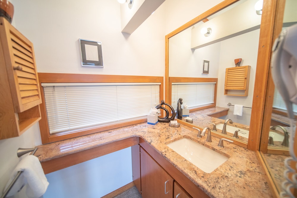 Tennis Townhomes 1326 - photo 27