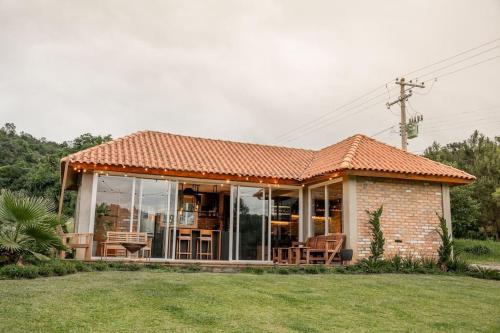 Lindo Espaco No Vale Dos Vinhedos — Bento Goncalves