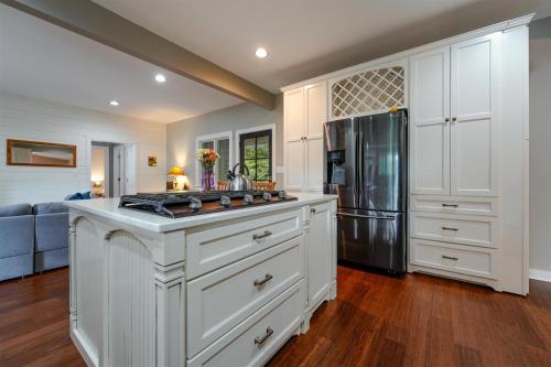 Hillside Hideaway — Brevard — photo 4
