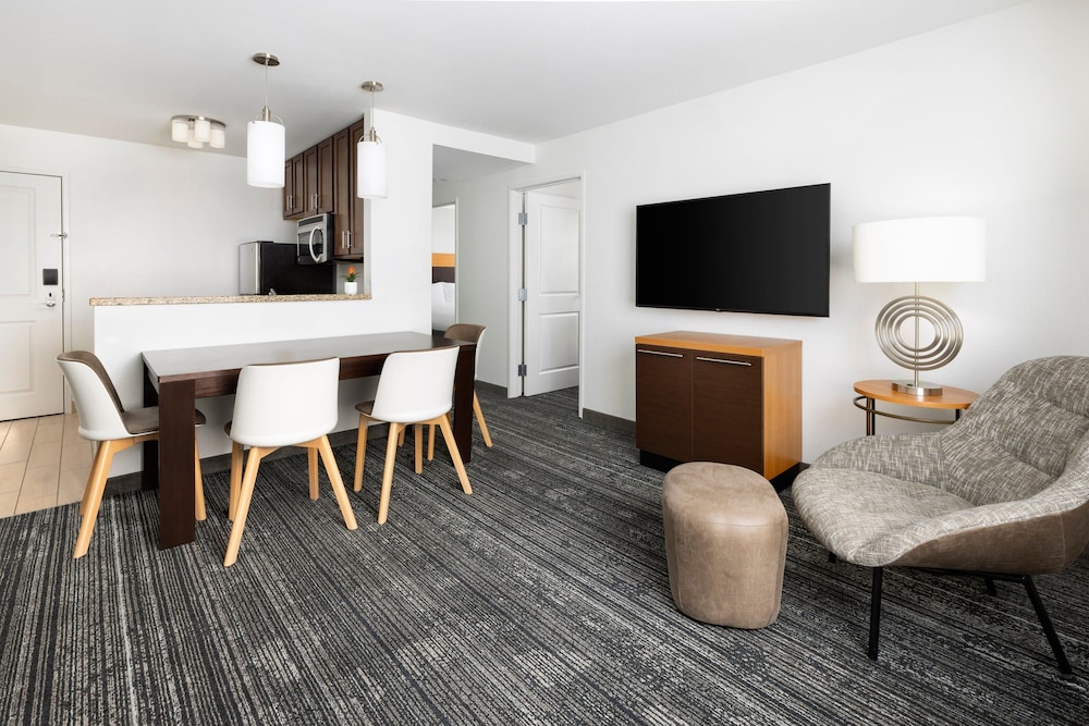 TownePlace Suites Roswell - photo 19