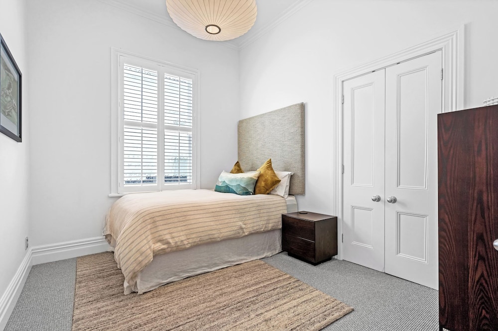 Cowan Street Home by Urban Rest — 4-Star Luxury Hotel in Auckland, New Zealand