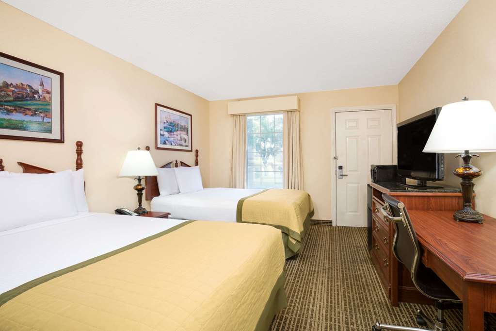 Baymont by Wyndham Thomasville - photo 16