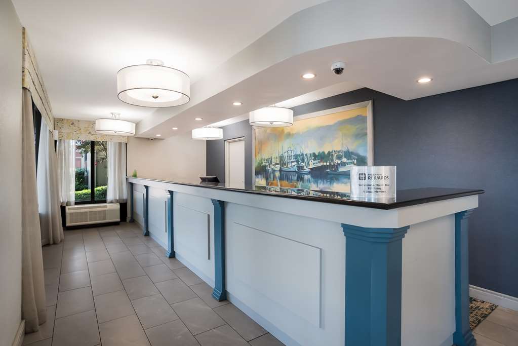 Best Western Flagship Inn - photo 2