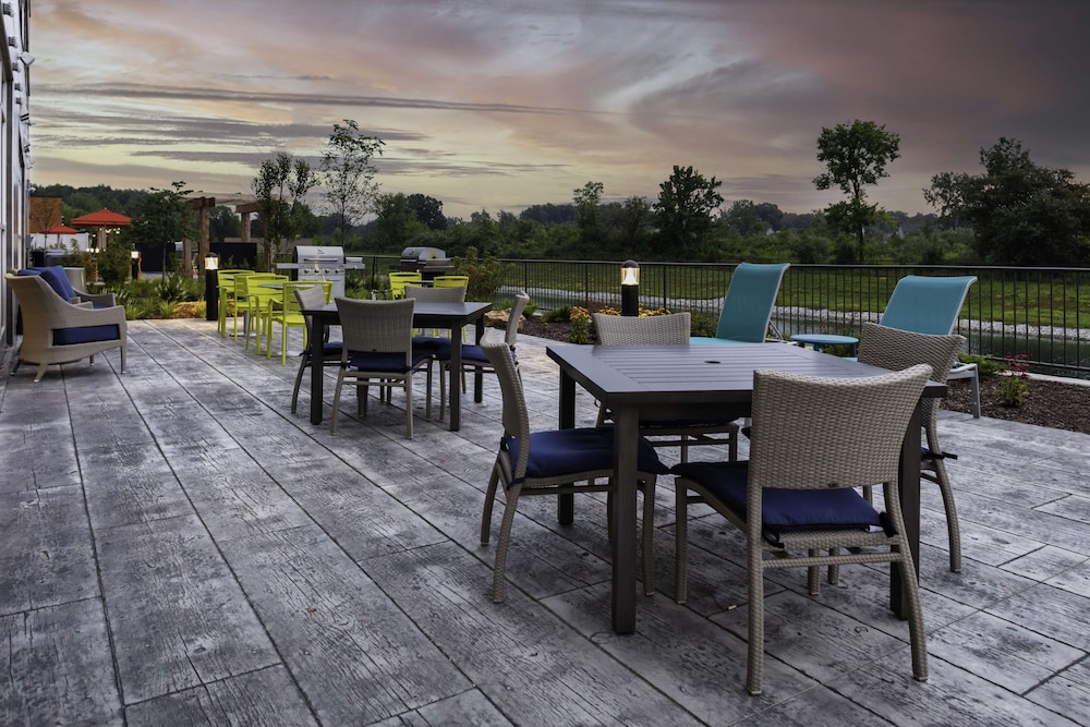Home2 Suites by Hilton Fort Wayne North - photo 14