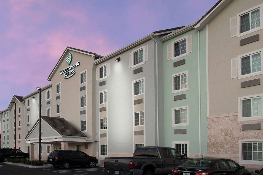 WoodSpring Suites Miami Southwest - photo 4