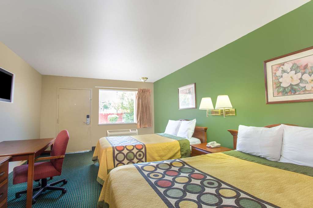 Super 8 by Wyndham Durham University Area NC - photo 9