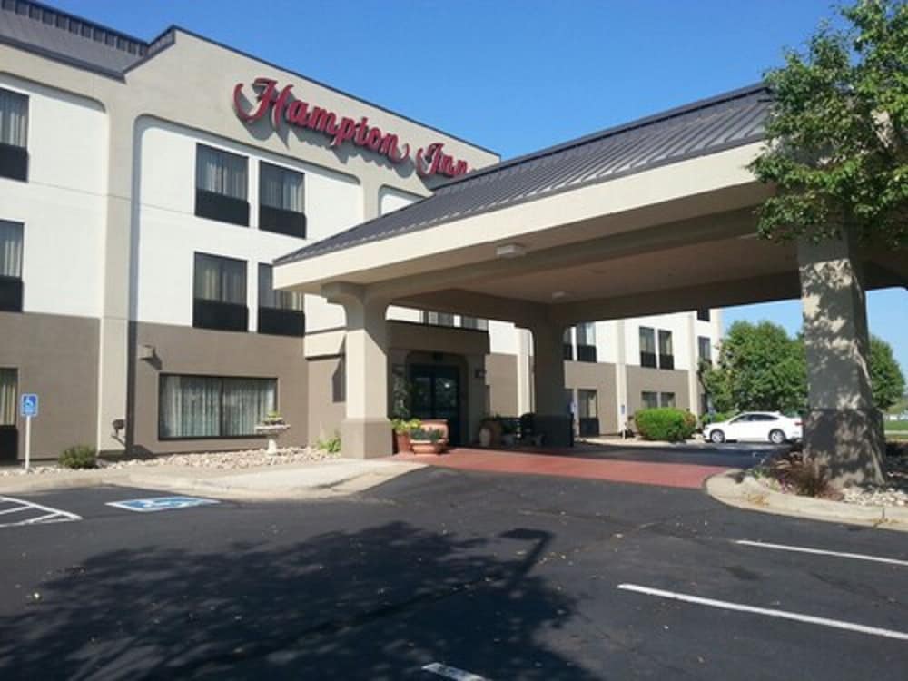 Hampton Inn North Sioux City - photo 35