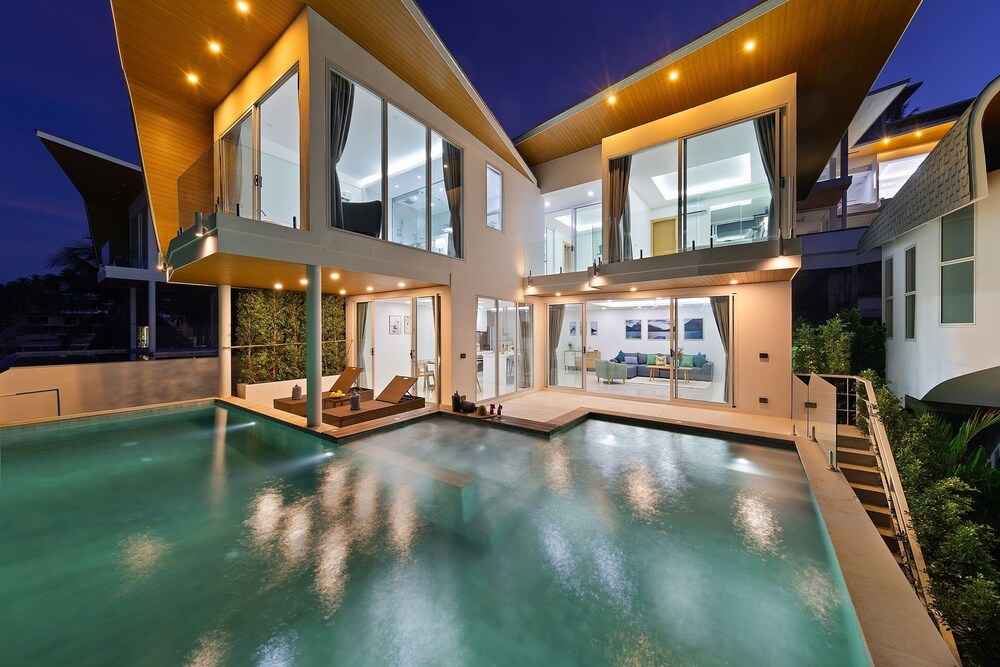 Luxus & Stylish Villa Blue May — 4-Star Luxury Hotel in Koh Samui, Thailand
