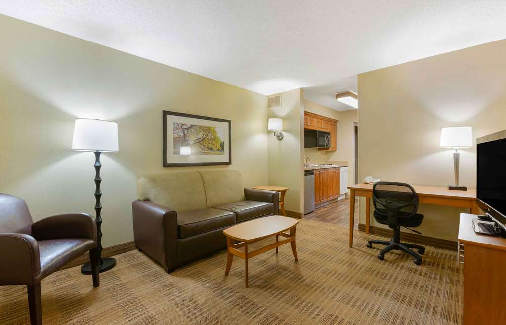 Extended Stay America Suites Findlay Tiffin Avenue - photo 20