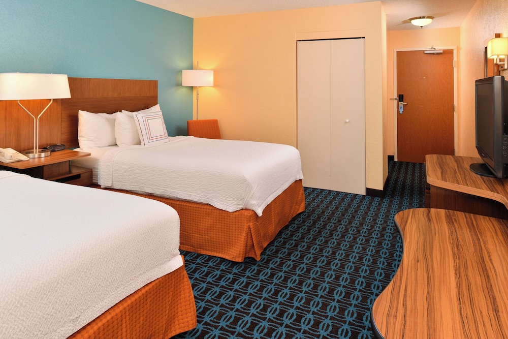 Fairfield Inn & Suites by Marriott Cleveland Avon - photo 9