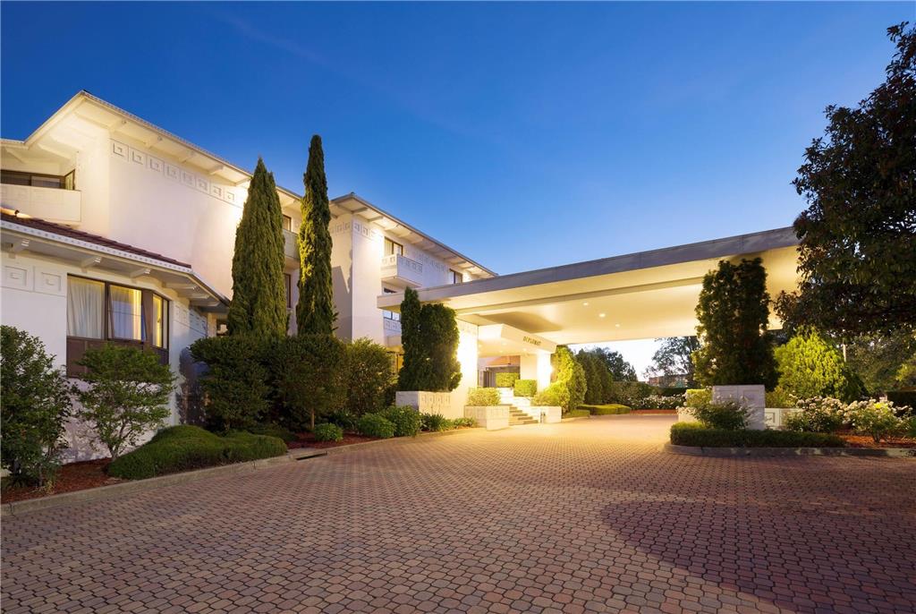 Ramada by Wyndham Diplomat Canberra — Canberra — photo 2