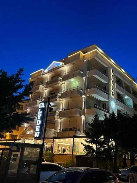 Lyden Hotel in Golem, Albania