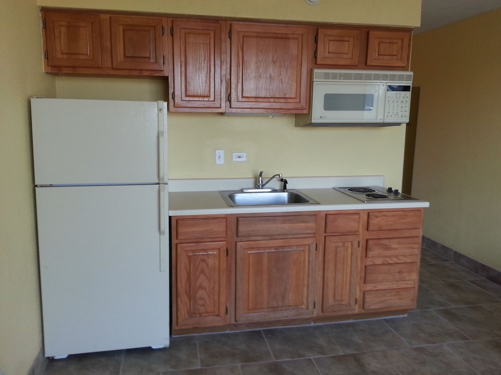 Economy Inn & Suites Shreveport - photo 12