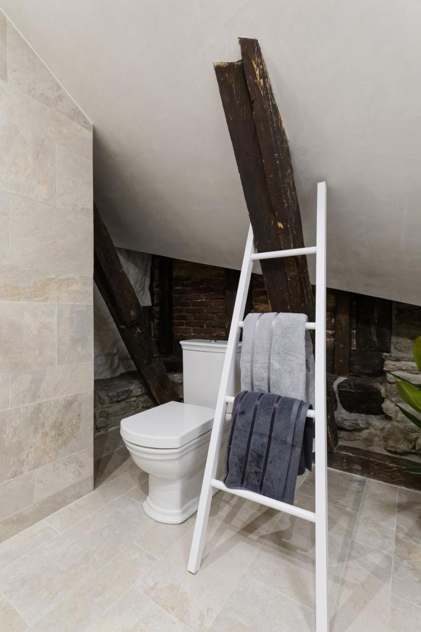Niguliste 6 Old Town Penthouse