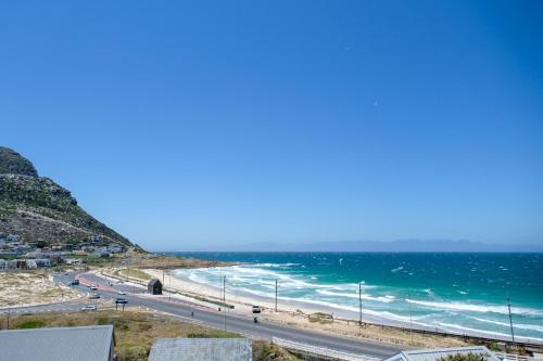 Bayside Cottage — 4-Star Luxury Hotel in Cape Town, South Africa