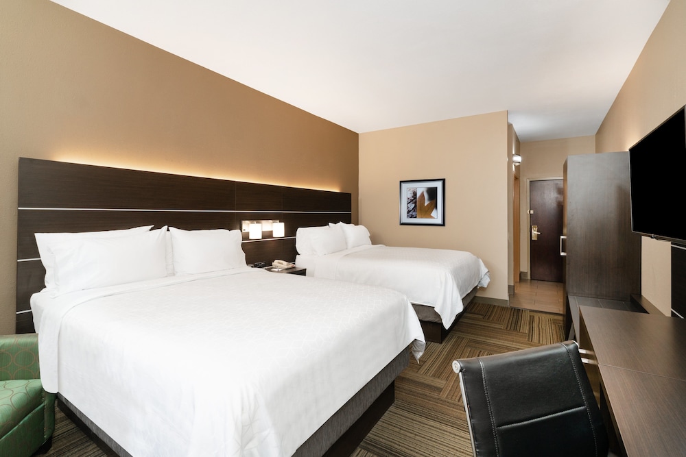 Holiday Inn Express & Suites Ashland by IHG - photo 15