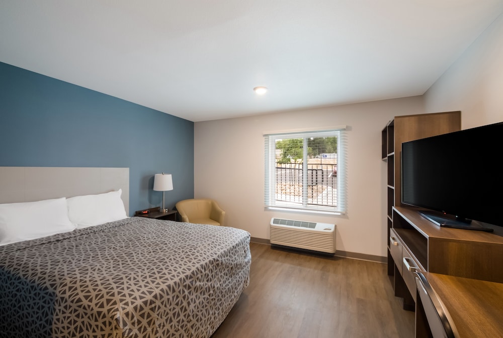 Woodspring Suites Austin Central - photo 9