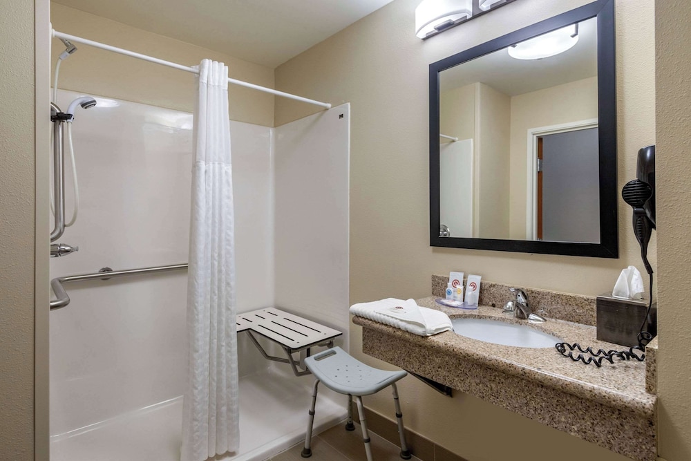 Comfort Inn & Suites Glenpool - photo 16