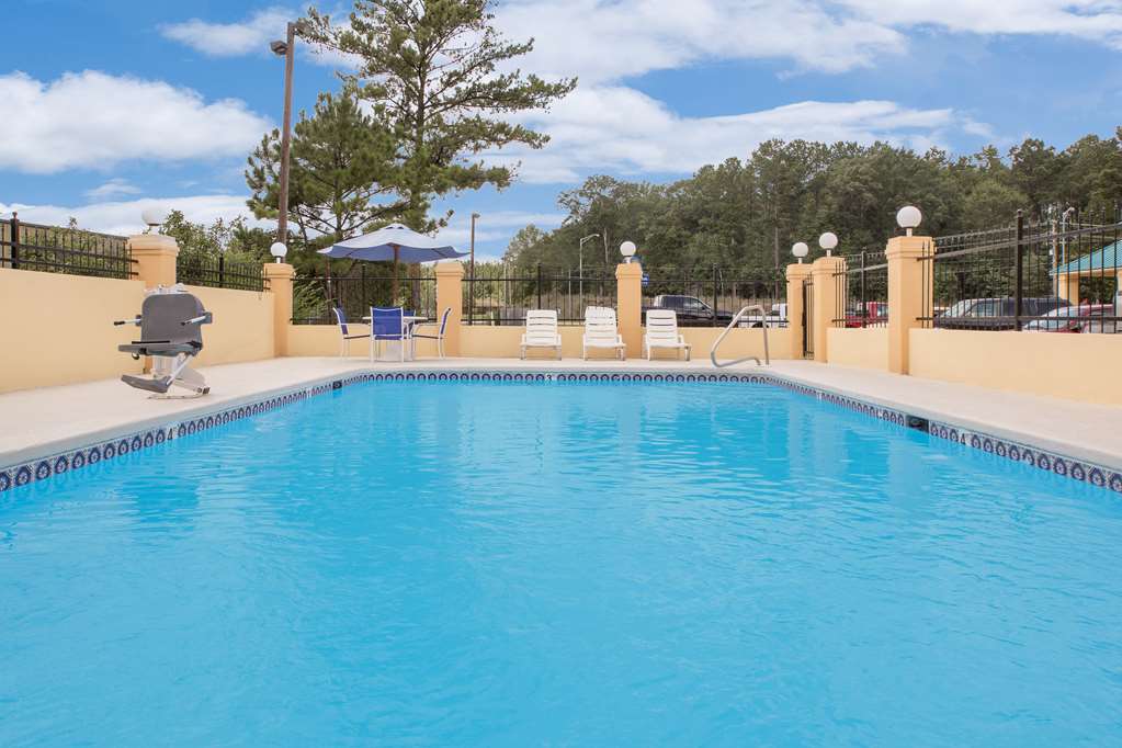 Americas Best Value Inn Kosciusko - photo 11
