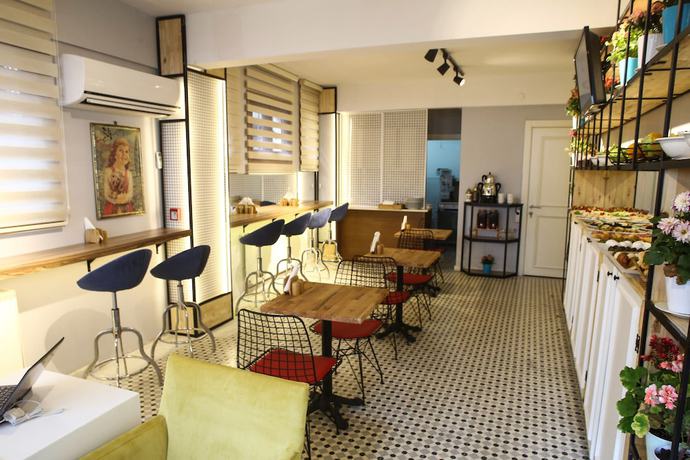 Neva River Hotel — 5-Star Luxury Hotel in Istanbul, Turkey