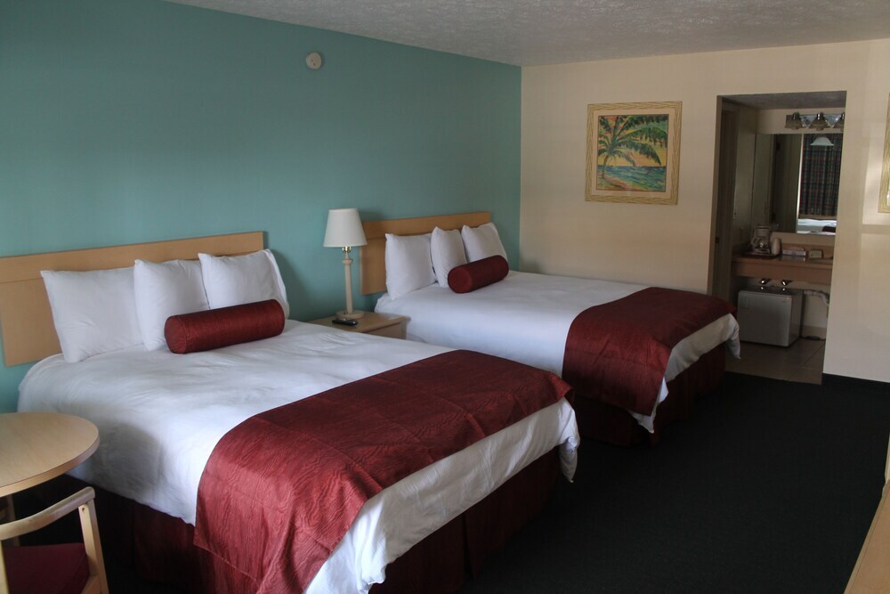 Roland and Mary Ann Martin Resort - photo 9
