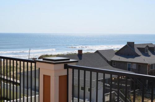 Csc4e High Roller - carbon neutral hotel in Kill Devil Hills