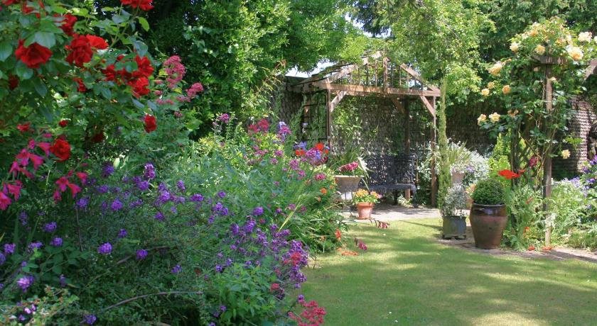 Bed & Breakfast at Ocklynge Manor — Eastbourne — photo 4